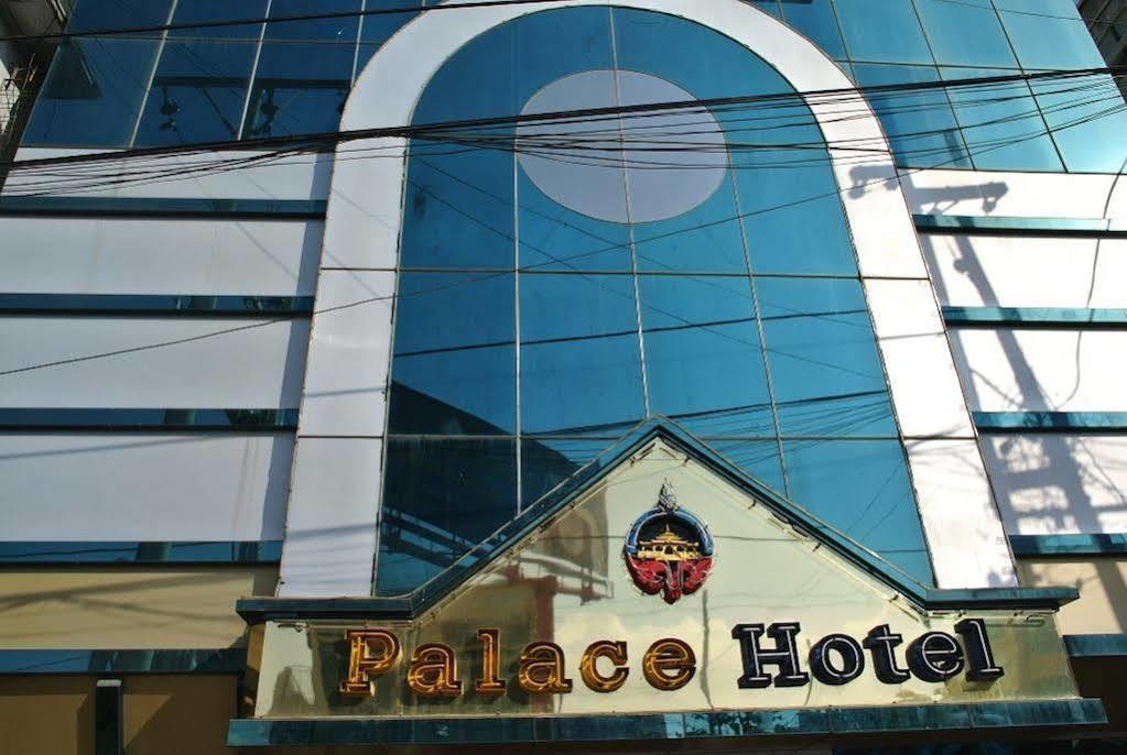 Palace Hotel Mandalay Exterior foto